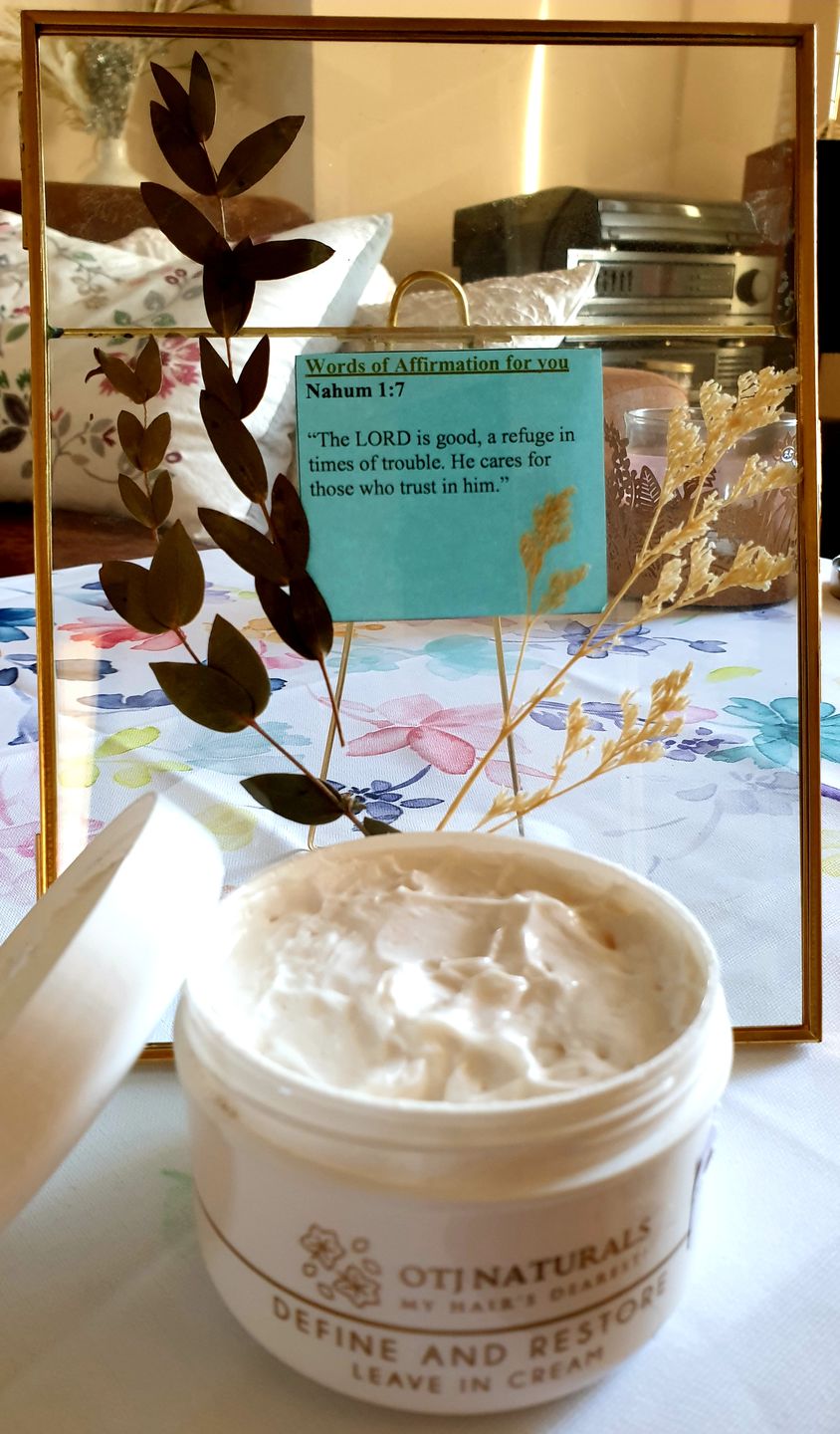 Customer photo review of Define and Restore Leave-In Creme