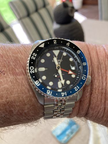 Customer photo review of Seiko 5 Sports Men's 42.5mm Stainless Steel Automatic GMT Watch SSK003K