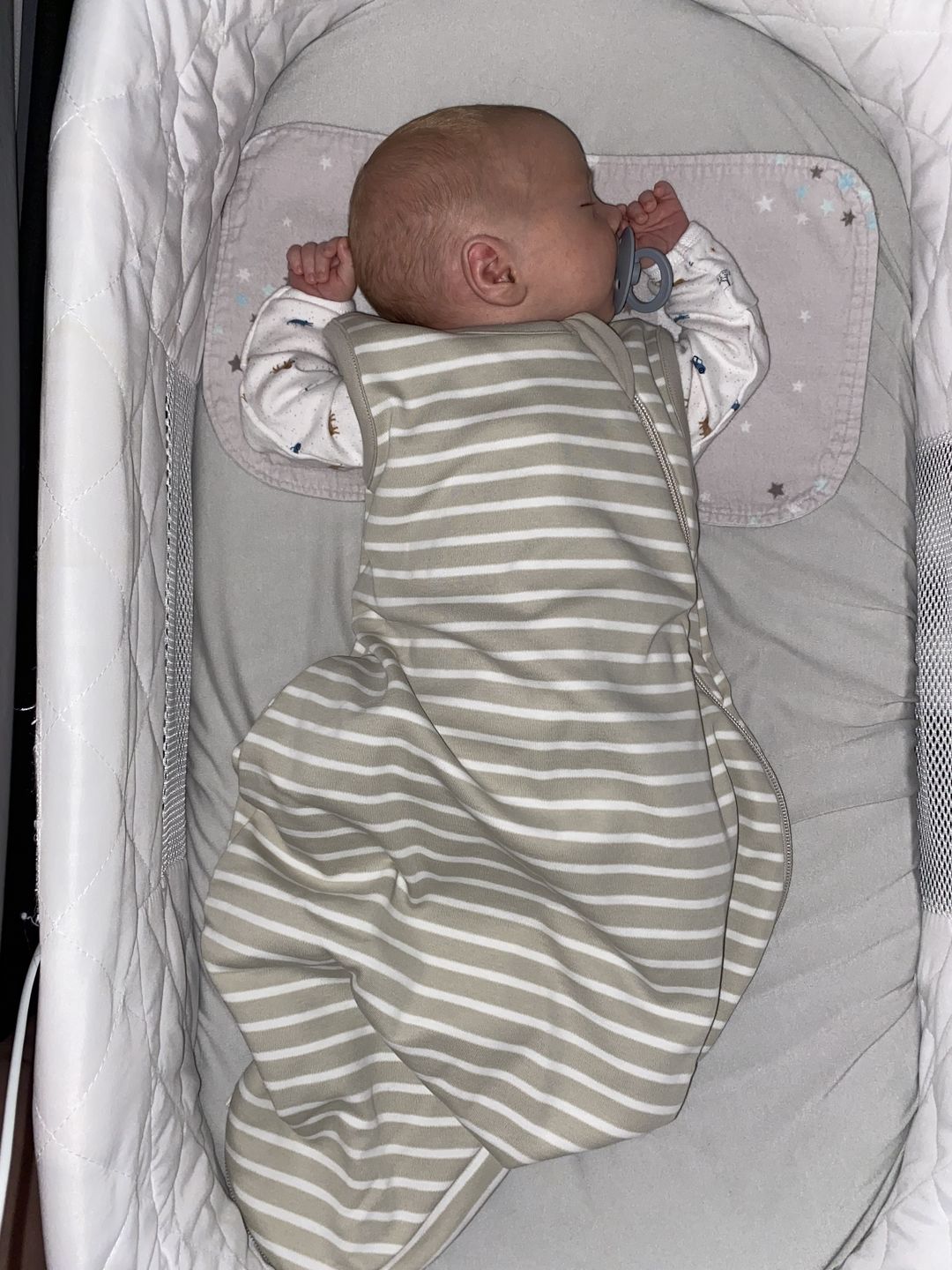Customer photo review of 4 Season® Classic Baby Sleeping Bag, Merino Wool & Organic Cotton, Birch Gray