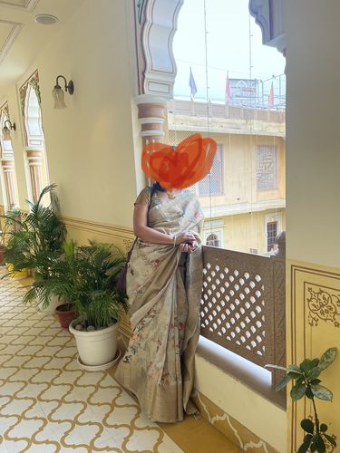 Customer photo review of Spring Edit: Zinnia Green Banarasi Floral Digital Print Saree
