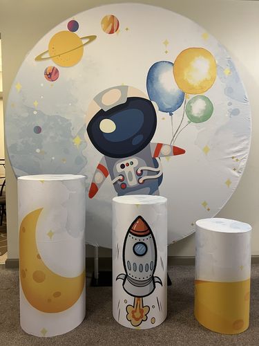 Customer photo review of Custom Round Fabric Backdrop for Birthday&Baby Shower&Wedding&Any Other Party
