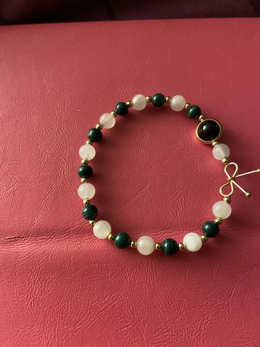 Customer photo review of Bracelet anti-douleur en malachite et pierre de lune | Or fin