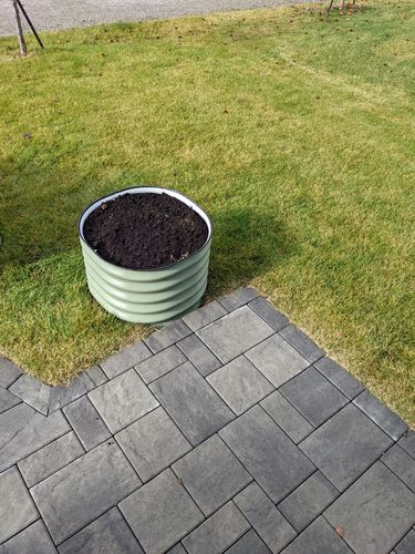 Customer photo review of 17” Tall Round (Twin Pack)