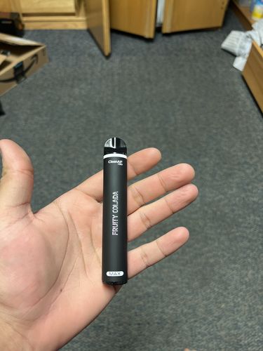 Customer photo review of 500mg CBD Disposable Vape Pen | CleanAF MAX