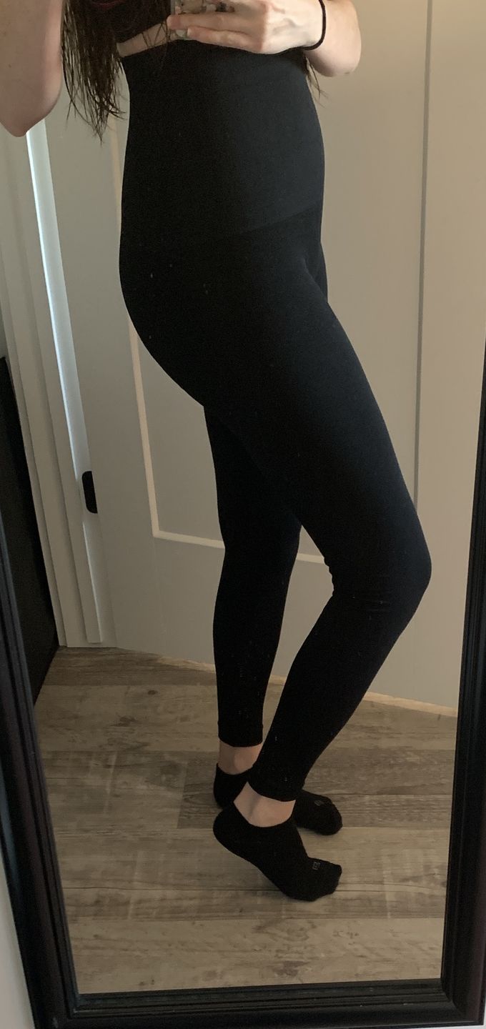 Customer photo review of Snapback™ Postpartum Leggings - Black