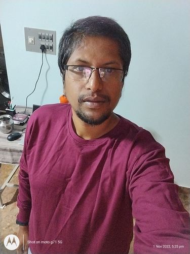 Customer photo review of Maroon Unisex Sweatshirt Plain
