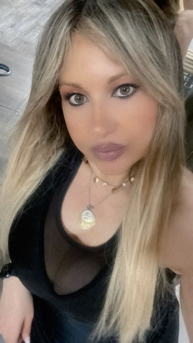 Customer photo review of TOP PARIS BLACK