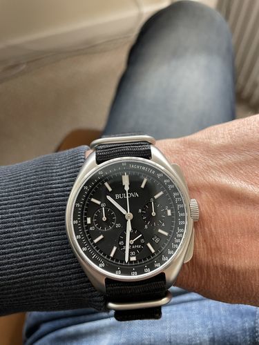 Customer photo review of Premium Thick Woven Military Style Watch Strap - Black Raven