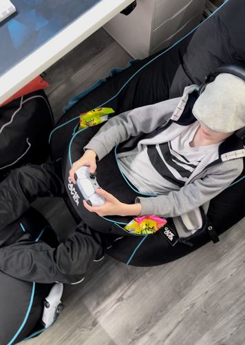 Customer photo review of 8-Bit Gaming Support Cushion