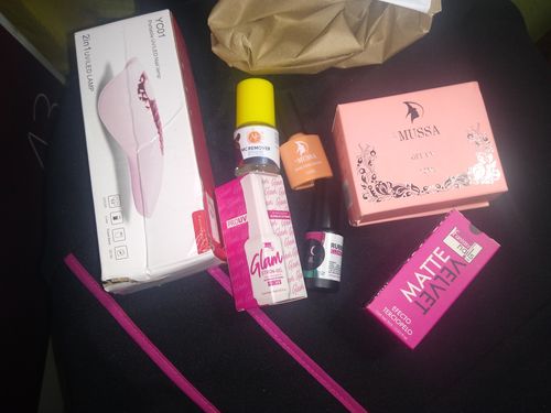 Customer photo review of Glam Stron Gel Fantasy Nails