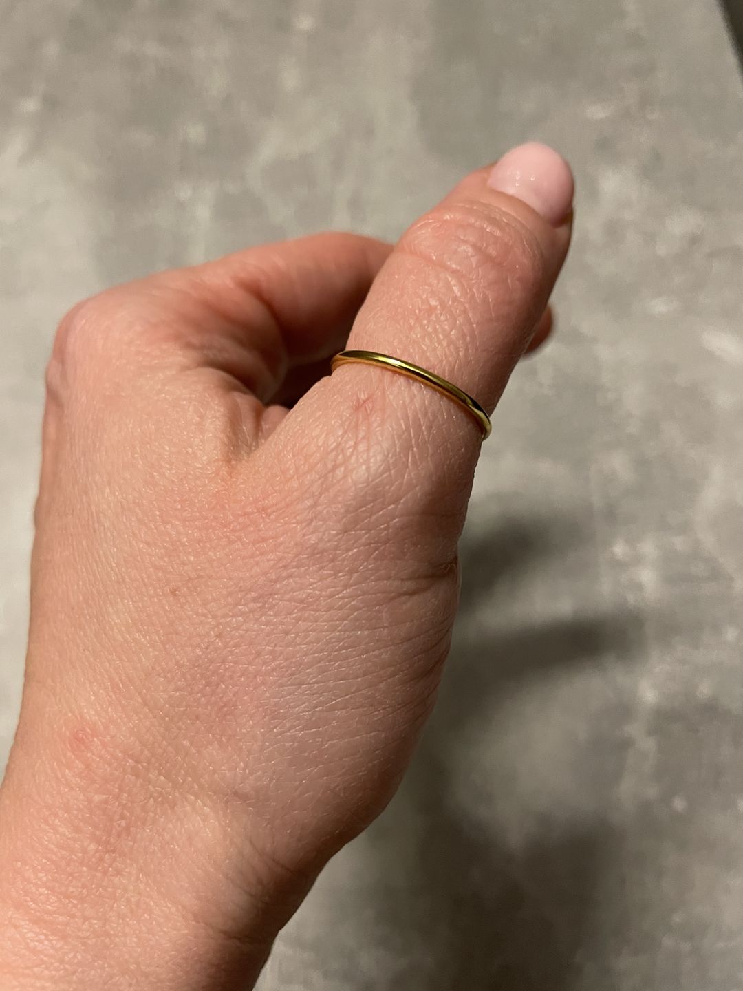 Customer photo review of Simple Ring | 18K vergoldet