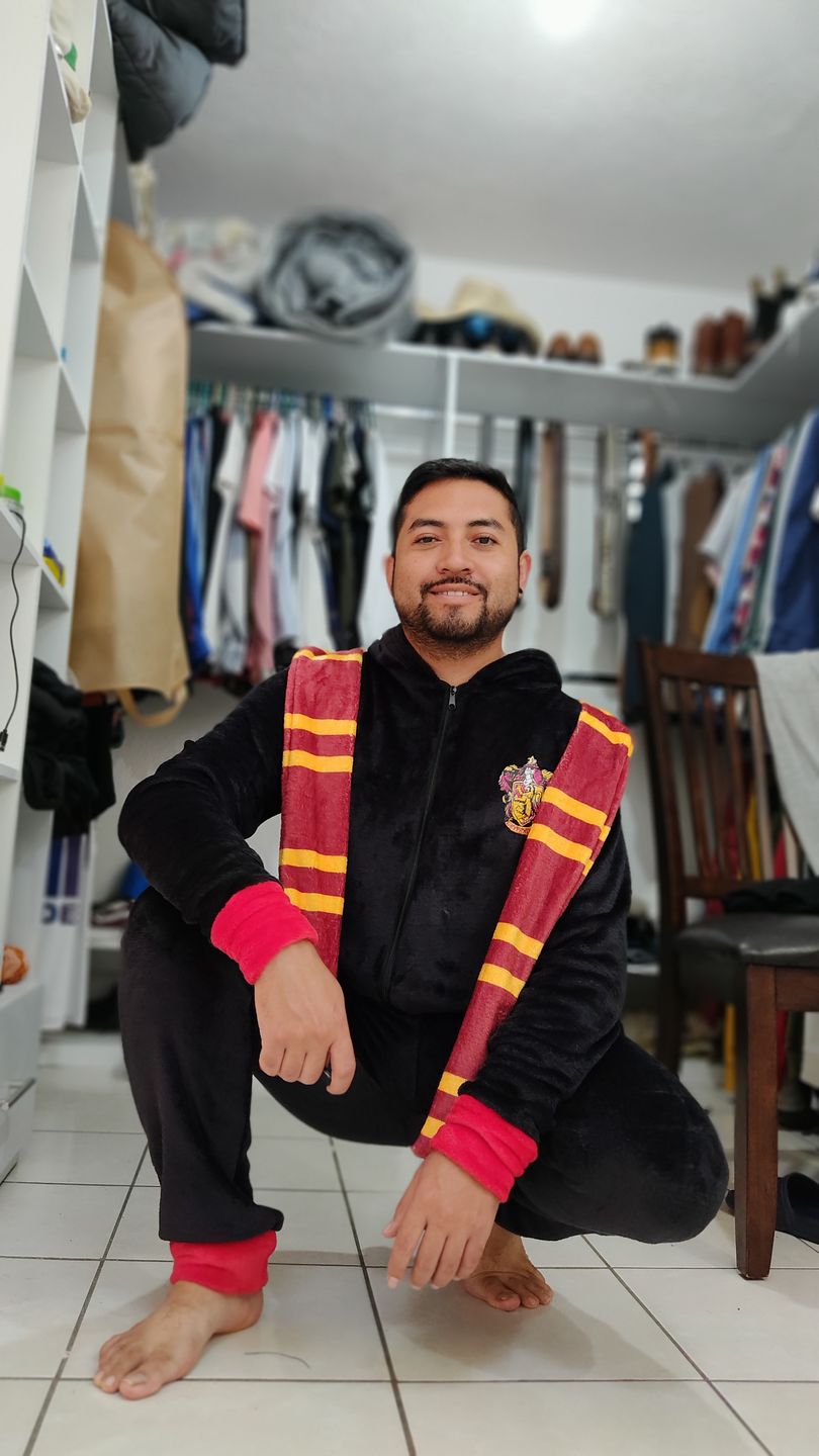Customer photo review of Mameluco Harry Potter Gryffindor