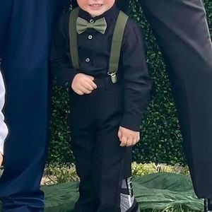 Customer photo review of Olive Green Cotton Blend Bow Tie