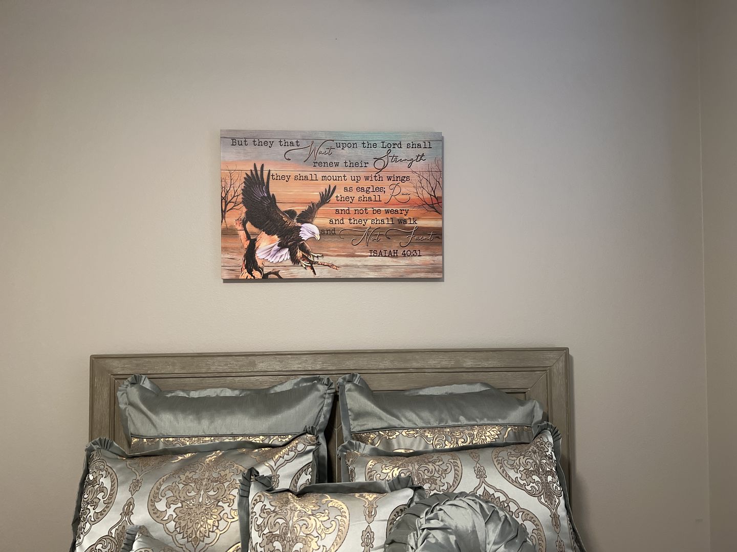 Customer photo review of Eagle Wingspan, They that wait upon the Lord Isaiah 40:31 Christian wall art canvas print