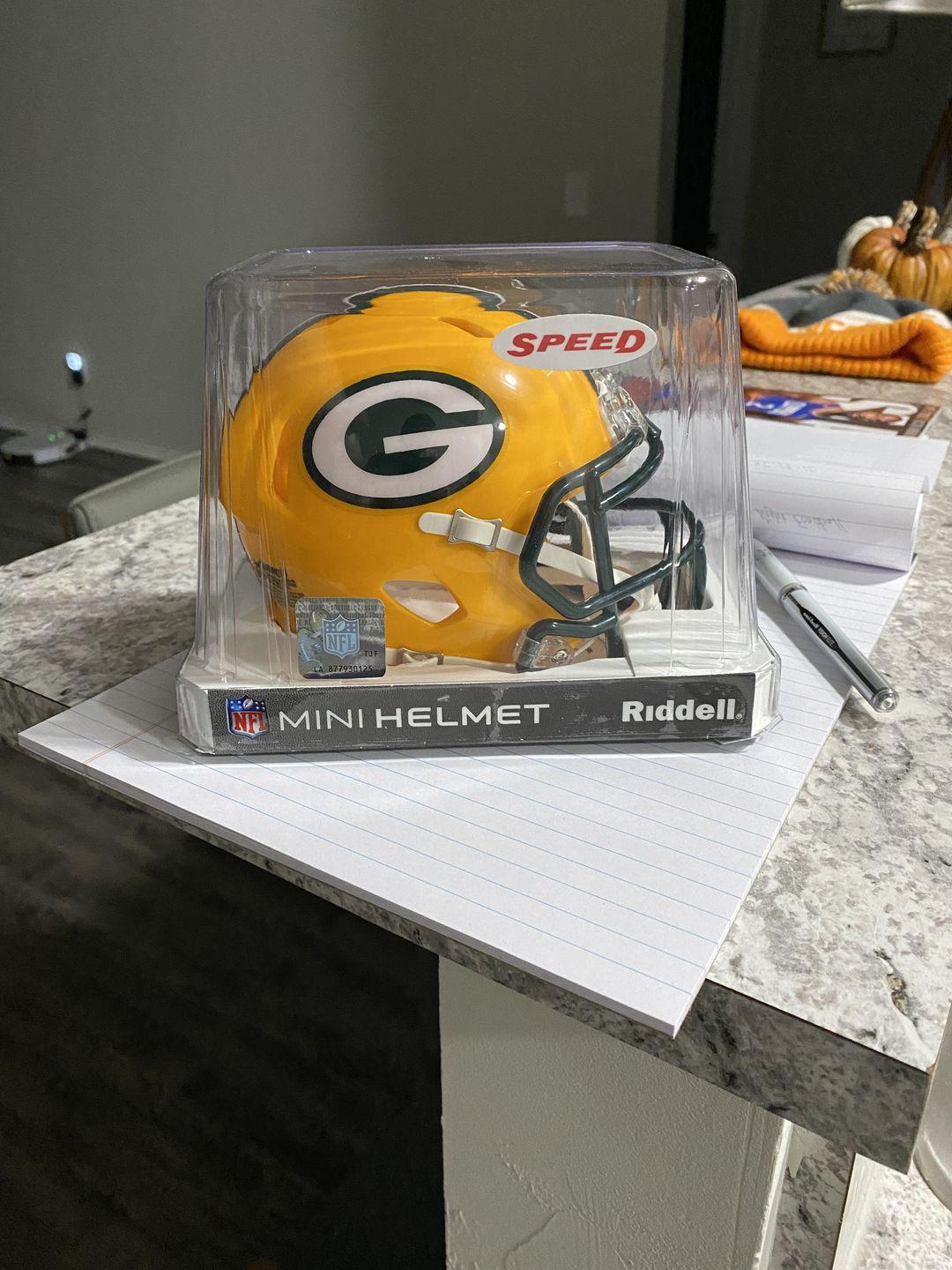 Customer photo review of Green Bay Packers Riddell Speed Mini Football Helmet
