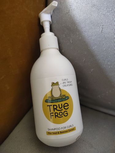Customer photo review of Shampoo for Curls for Gentle Cleansing with Flax Seed & Beetroot Extract | For Curly & Wavy Hair | 250ml