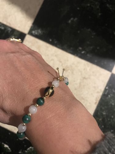 Customer photo review of Bracelet anti-douleur en malachite et pierre de lune | Or fin