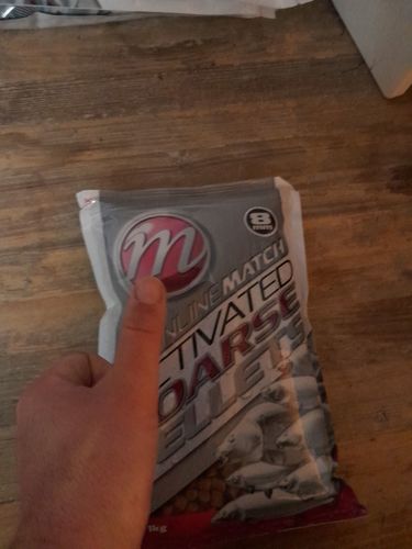 Customer photo review of MATCH ACTIVATED COARSE PELLETS 1kg - 4 Opties