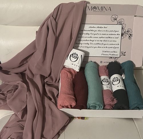 Customer photo review of Cotton Crinkle Hijab - Aubergine