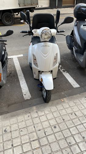Customer photo review of Scooter Eléctrico Veleco ZT15 Azul