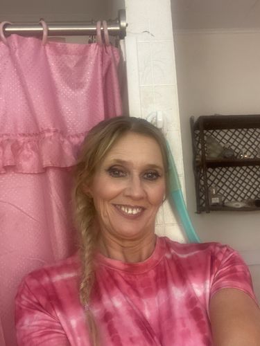 Customer photo review of Pure For Women By Alfred Sung Eau De Parfum Spray 3.4 oz