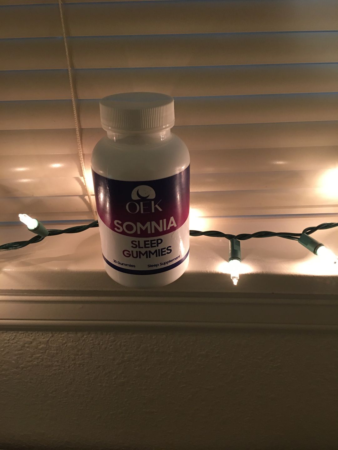 Customer photo review of Somnia Sleep Gummies