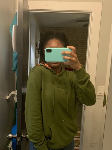 Customer photo review of Green Kente Thin Pullover