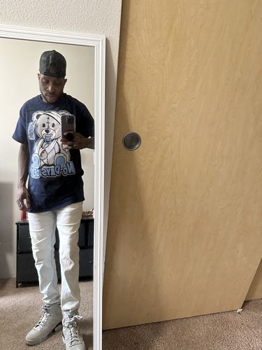 Customer photo review of Georgetown 6s DopeSkill College Navy T-shirt Hurt Bear Graphic