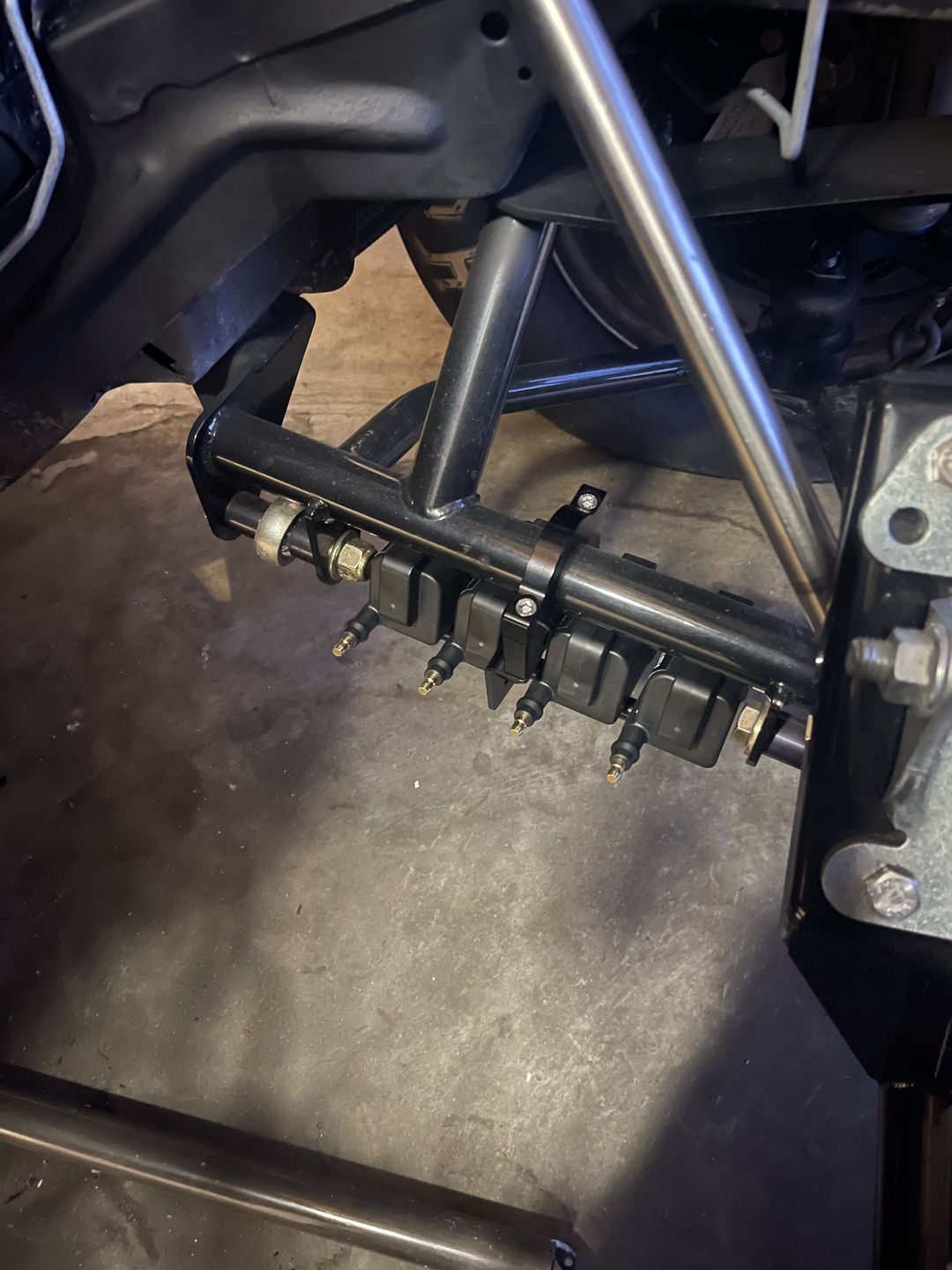 Customer photo review of Rollbar Mount IGN1A Ignition Smart Coil Brackets 1.25" 1 1/4 Tube - PAIR