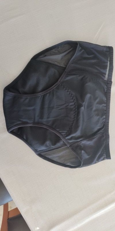 Customer photo review of Culottes taille haute d'incontinence (Lot de 3)