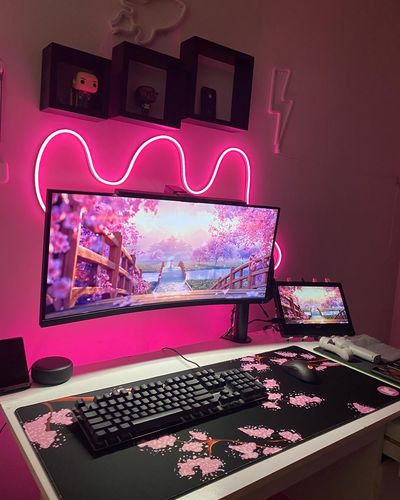 Customer photo review of Blossom | Deskmat