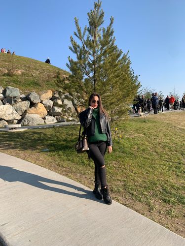 Customer photo review of Turtleneck knit Loose Sweater