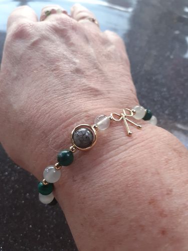 Customer photo review of Bracelet anti-douleur en malachite et pierre de lune | Or fin