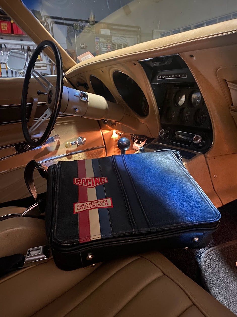 Customer photo review of Vintage Leather Silverstone Messenger Bag (Limited Edition, Numbered)