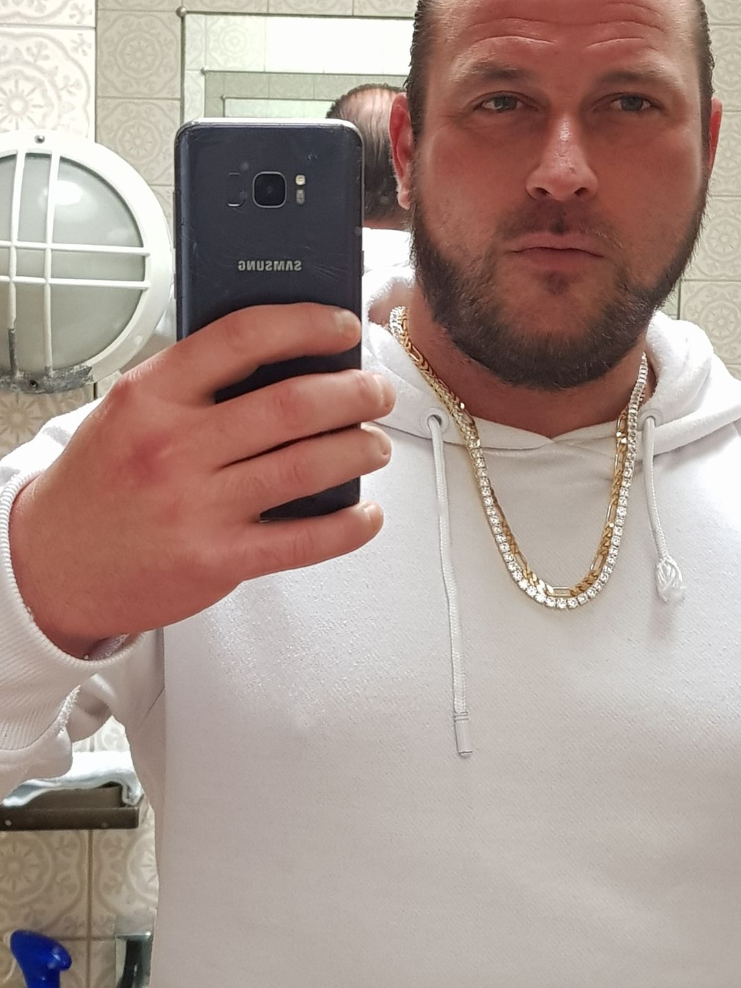 Customer photo review of ICE BREAKER. - 5MM 18K GOLD