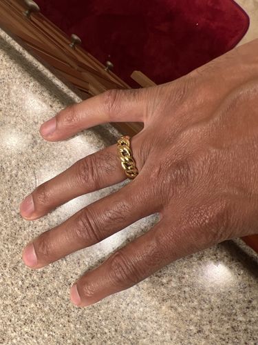 Customer photo review of CLEAN CUBAN. - 18K GOLD