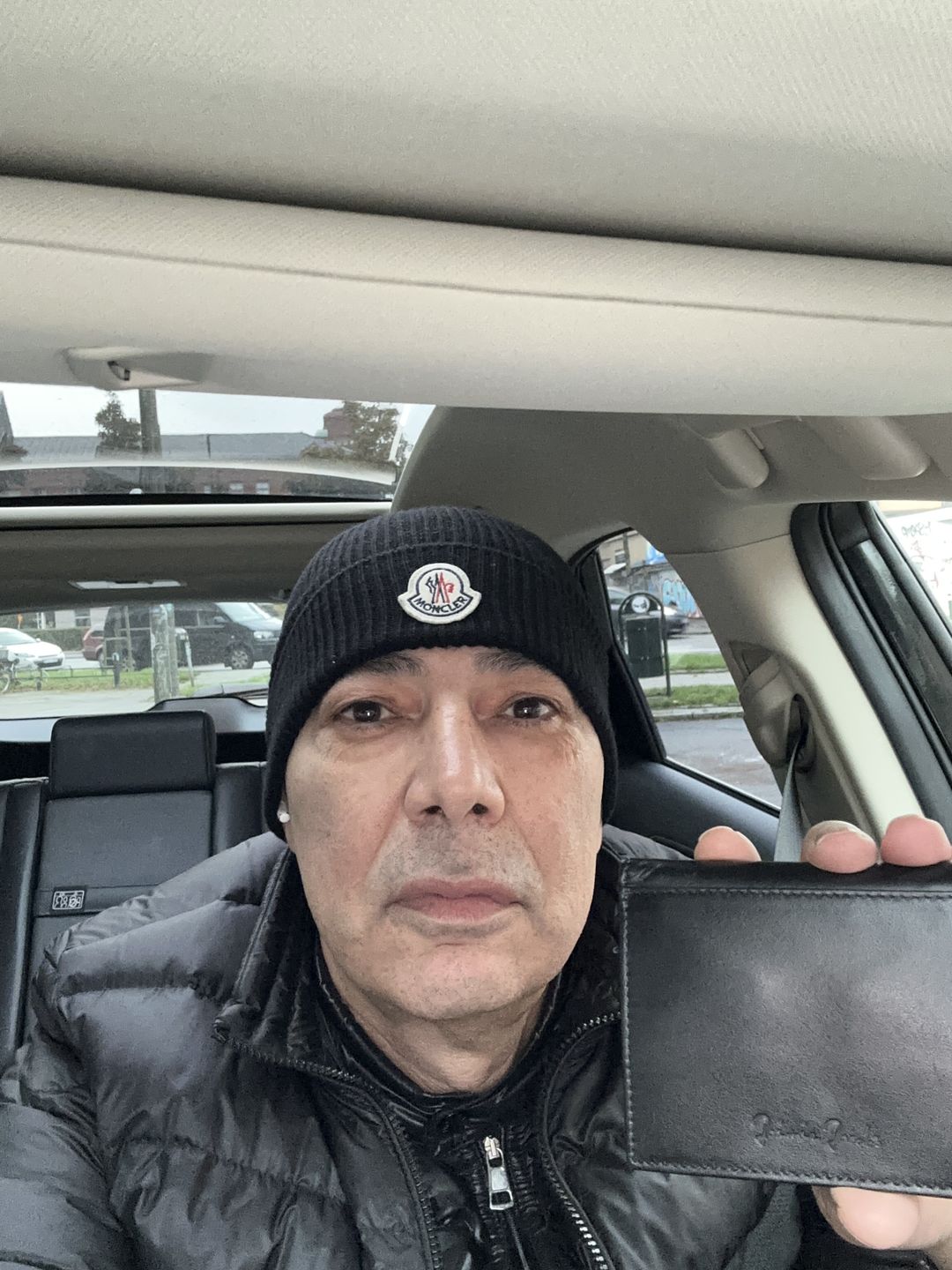 Customer photo review of Folder Boy bi-fold wallet