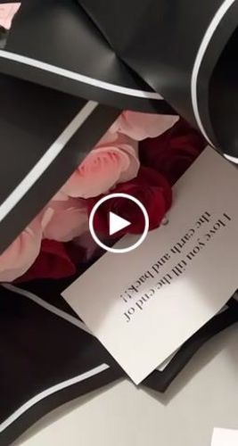 Customer video review of Deluxe Bouquet