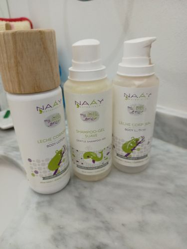 Customer photo review of Leche corporal bebé