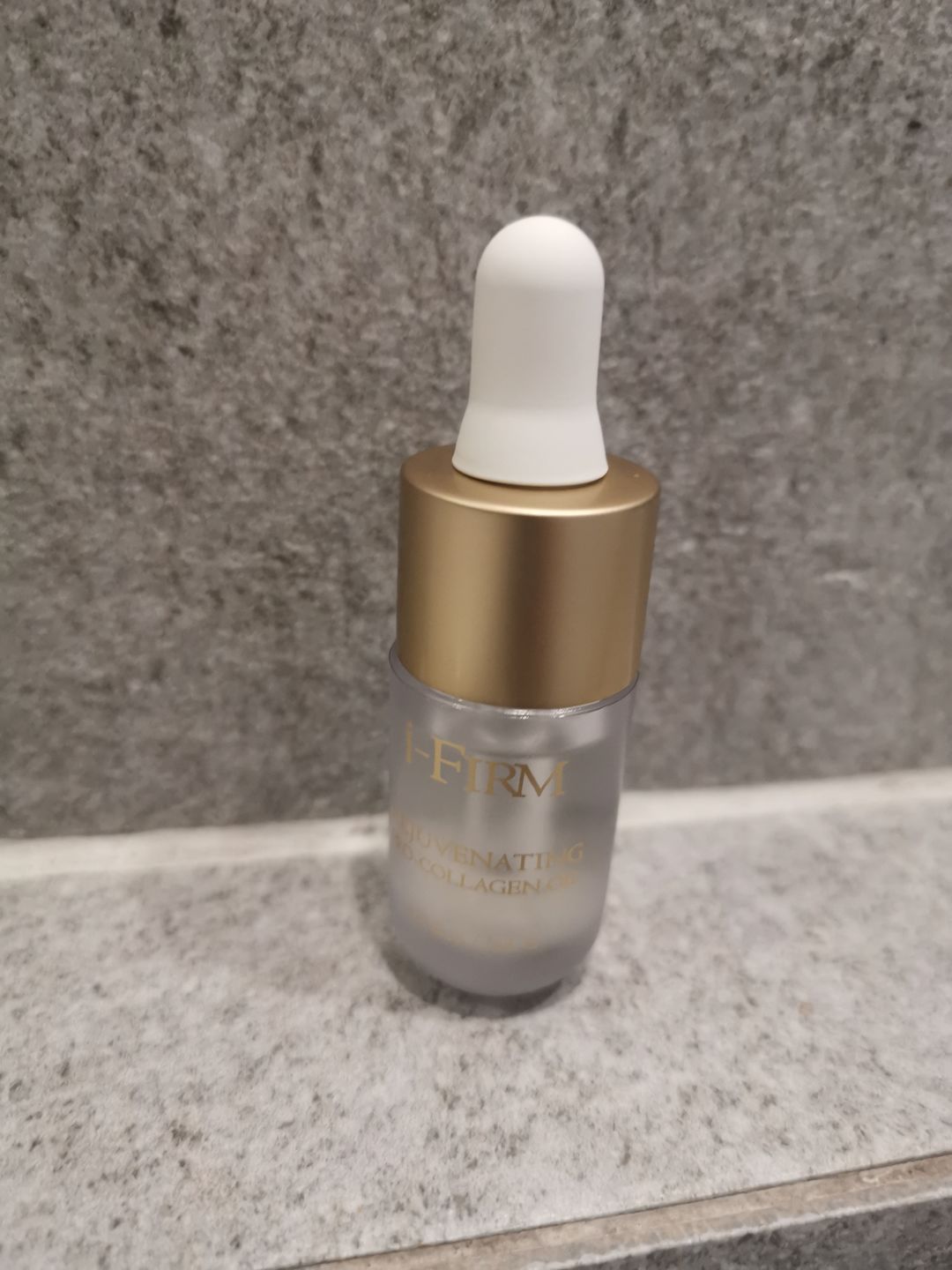 Customer photo review of i-FIRM Rejuvenating Pro-Collagen Oil 5mL