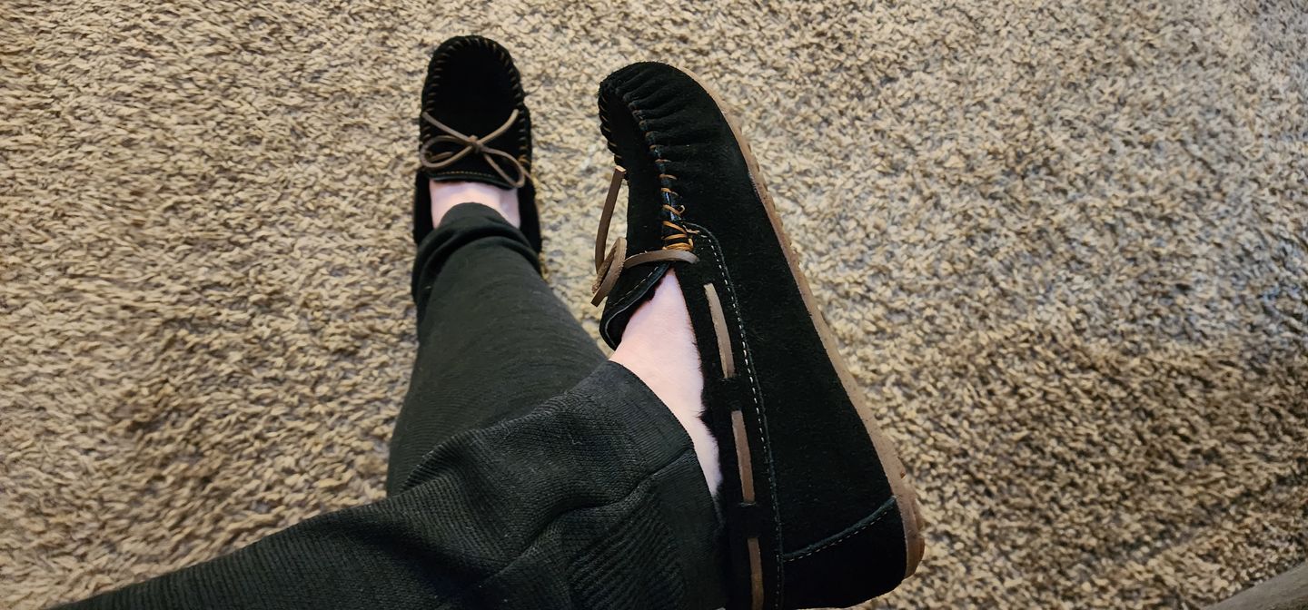 Customer photo review of LADIES SHEEPSKIN MOCCASINS 2