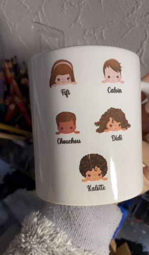 Customer photo review of Mug personnalisé | Mamie et ses petits-enfants | Jusqu'à 9 enfants