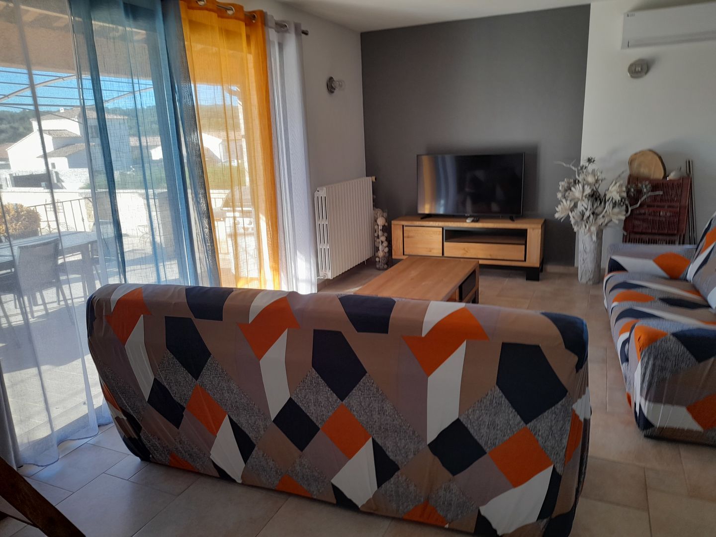 Customer photo review of Modern - Housses Extensibles de Fauteuil et Canapé