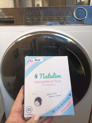 Customer photo review of Eco-Tiras de Detergente 40 lavados Natulim