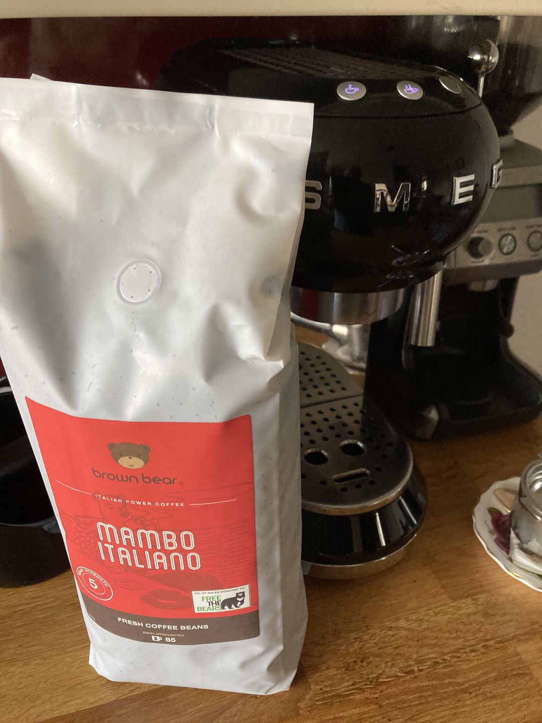 Customer photo review of Brown Bear Mambo Italiano Espresso Coffee, Strength 5, Dark Roast