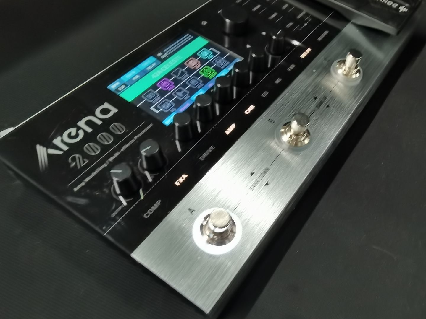 Customer photo review of Donner Arena 2000 Multi-Effect Guitar Pedal
