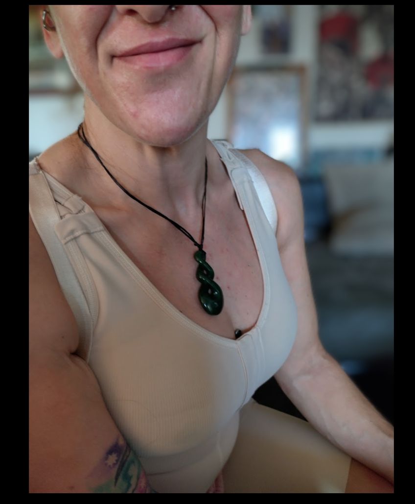 Customer photo review of 6cm Genuine NZ Greenstone Twist Necklace