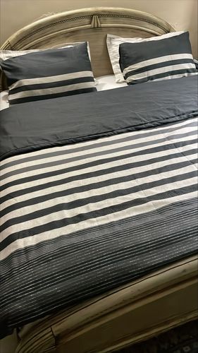 Customer photo review of Kelviro-Bed Set