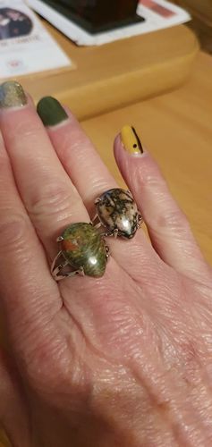 Customer photo review of BAGUE REGLABLE LARME UNAKITE Laiton