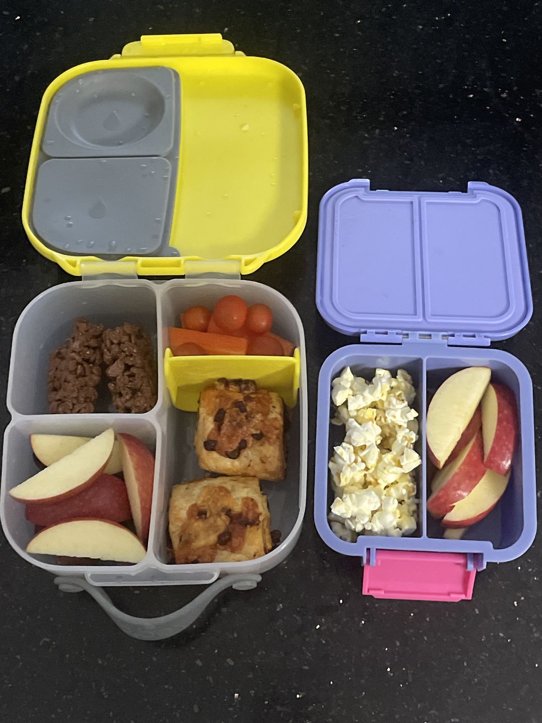 Customer photo review of b.box Mini Lunchbox - Lemon Sherbet